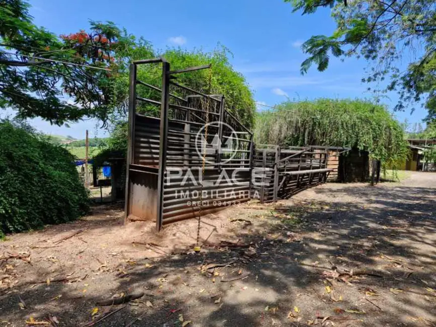 Foto 4 de Sítio / Rancho com 6 quartos à venda, 108900m2 em Saltinho - SP