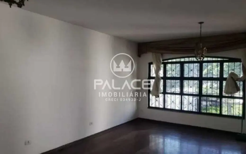 Foto 3 de Casa com 3 quartos à venda, 220m2 em Piracicaba - SP