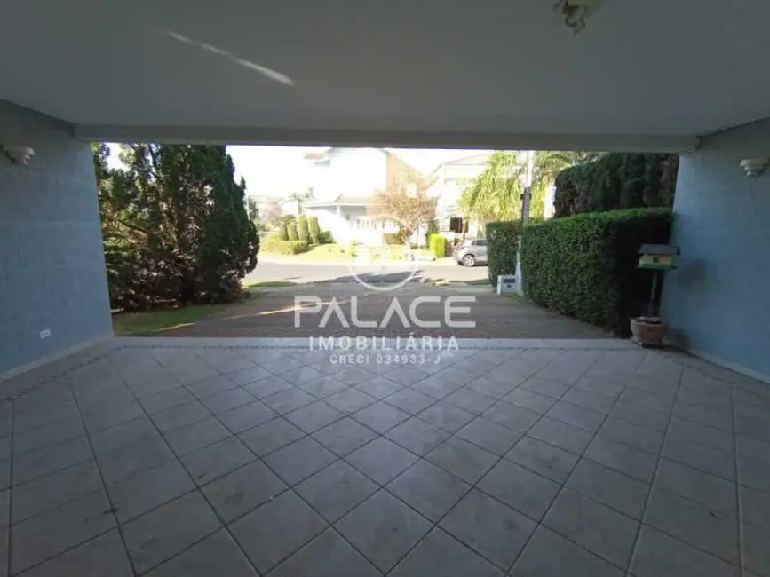 Casa de Condomínio com 3 quartos para alugar, 292m2 em Piracicaba - SP - imagem 2 Foto 2 de Casa de Condomínio com 3 quartos para alugar, 292m2 em Piracicaba - SP