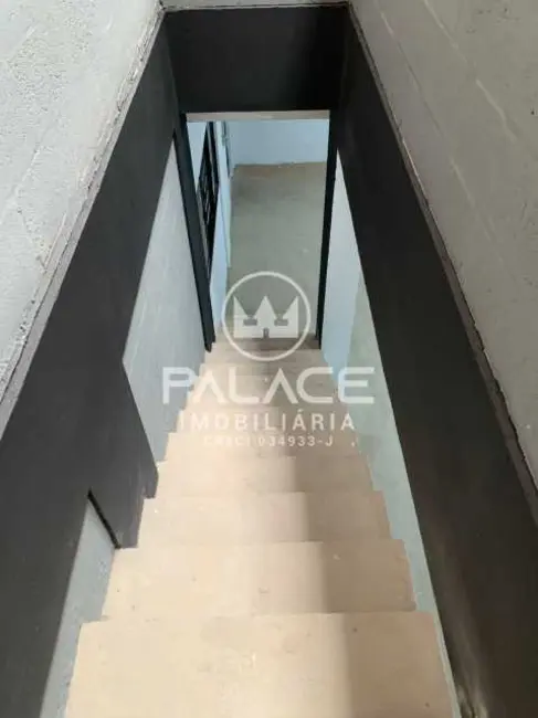 Loja para alugar, 220m2 em Piracicaba - SP - imagem 4 Foto 4 de Loja para alugar, 220m2 em Piracicaba - SP