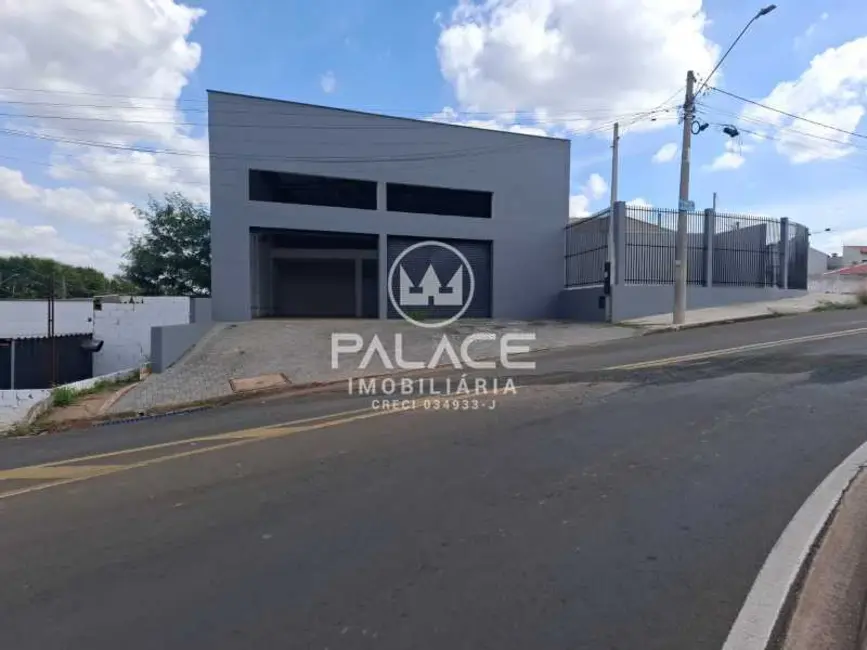 Foto 2 de Loja para alugar, 371m2 em Piracicaba - SP