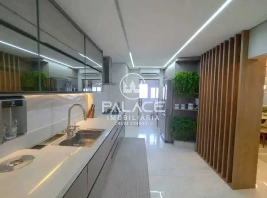 Apartamento com 4 quartos à venda, 138m2 em Praia Grande - SP - imagem 4 Foto 4 de Apartamento com 4 quartos à venda, 138m2 em Praia Grande - SP