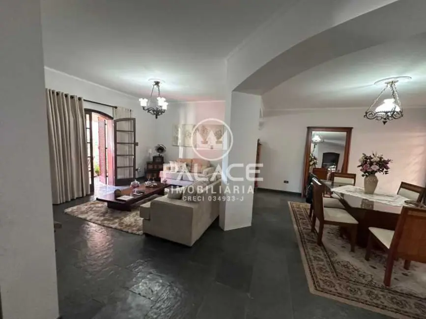 Foto 2 de Casa com 3 quartos à venda, 337m2 em Piracicaba - SP