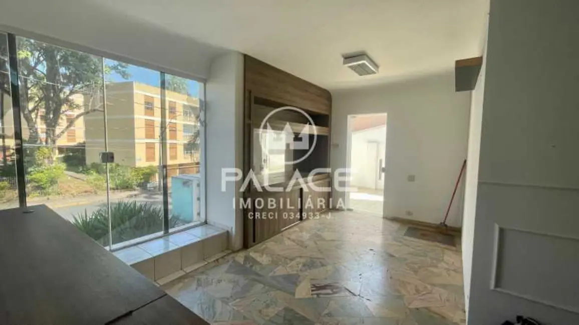 Foto 4 de Casa Comercial à venda e para alugar, 257m2 em Piracicaba - SP