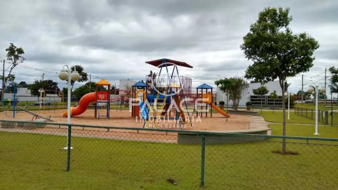 Terreno / Lote à venda, 250m2 em Piracicaba - SP - imagem 3 Foto 3 de Terreno / Lote à venda, 250m2 em Piracicaba - SP