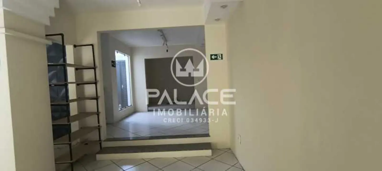 Casa Comercial à venda, 135m2 em Piracicaba - SP - imagem 8 Foto 8 de Casa Comercial à venda, 135m2 em Piracicaba - SP