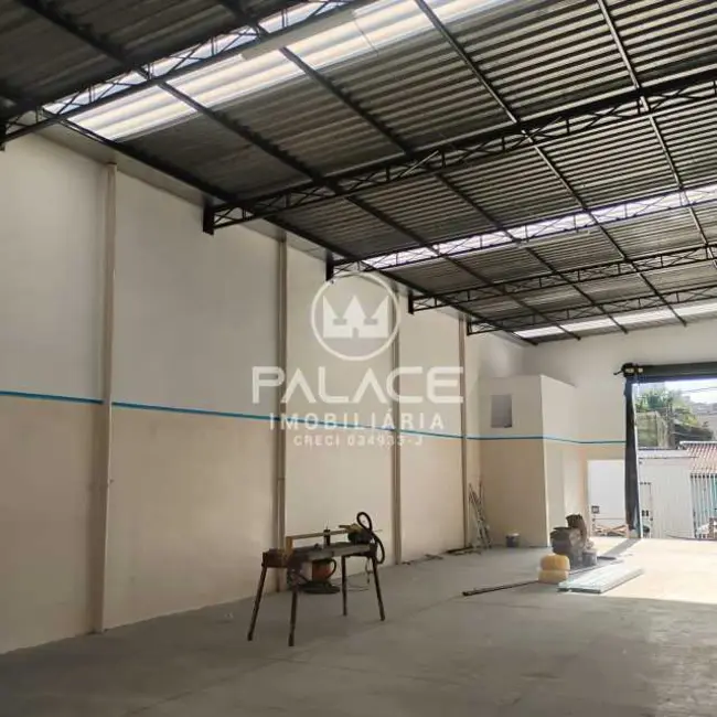 Foto 4 de Loja à venda e para alugar, 205m2 em Piracicaba - SP