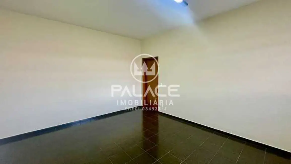 Foto 3 de Casa com 3 quartos para alugar, 385m2 em Piracicaba - SP