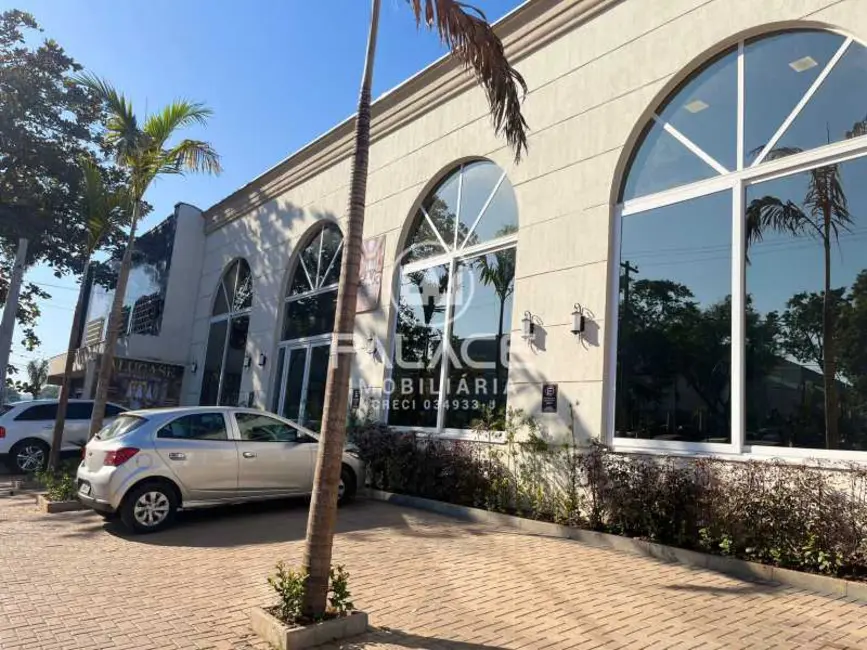 Foto 3 de Loja para alugar, 250m2 em Piracicaba - SP