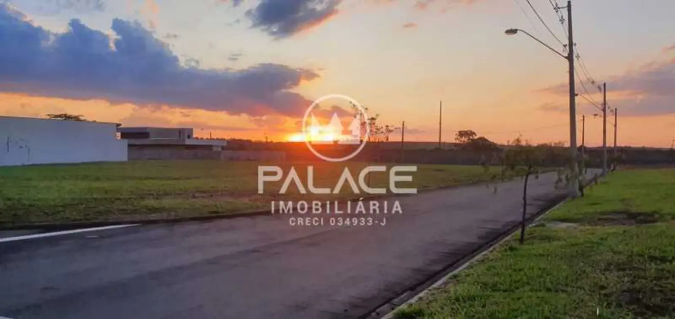 Foto 1 de Terreno / Lote à venda, 525m2 em Piracicaba - SP