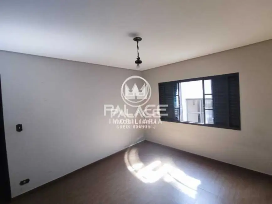 Casa Comercial com 4 quartos para alugar, 302m2 em Piracicaba - SP - imagem 9 Foto 9 de Casa Comercial com 4 quartos para alugar, 302m2 em Piracicaba - SP