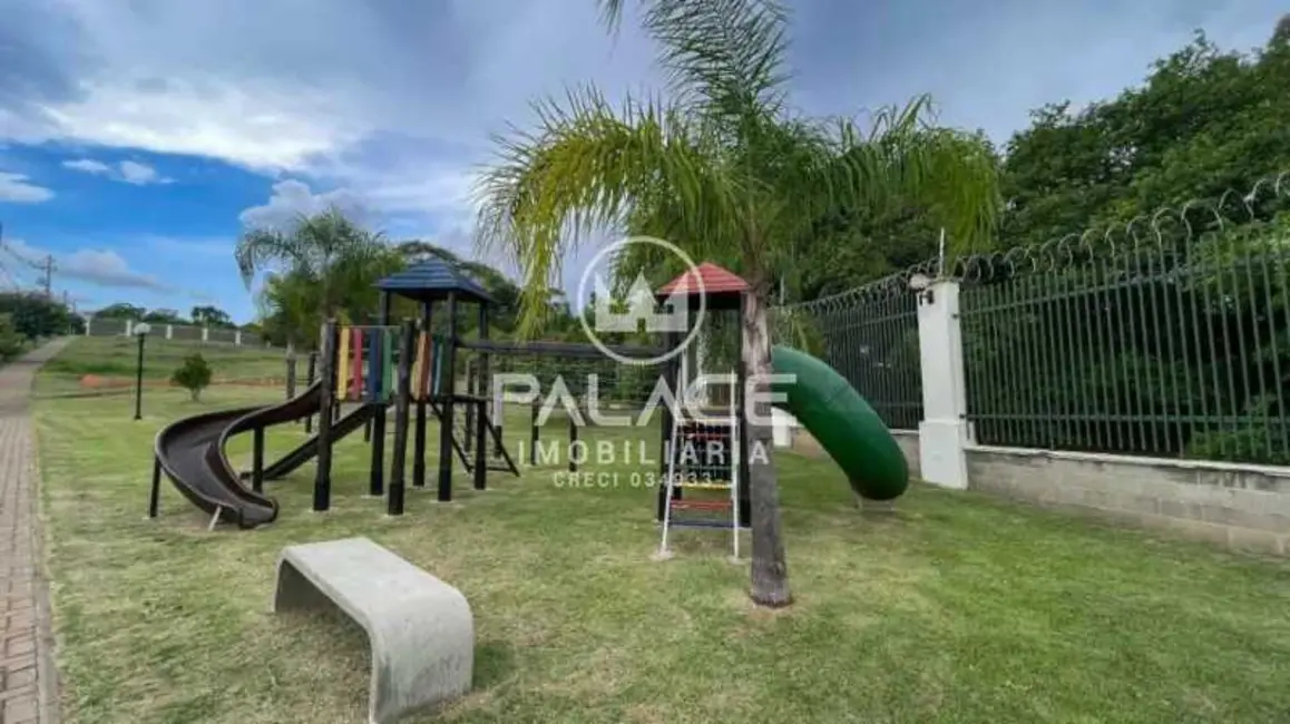 Foto 3 de Terreno / Lote à venda, 275m2 em Piracicaba - SP