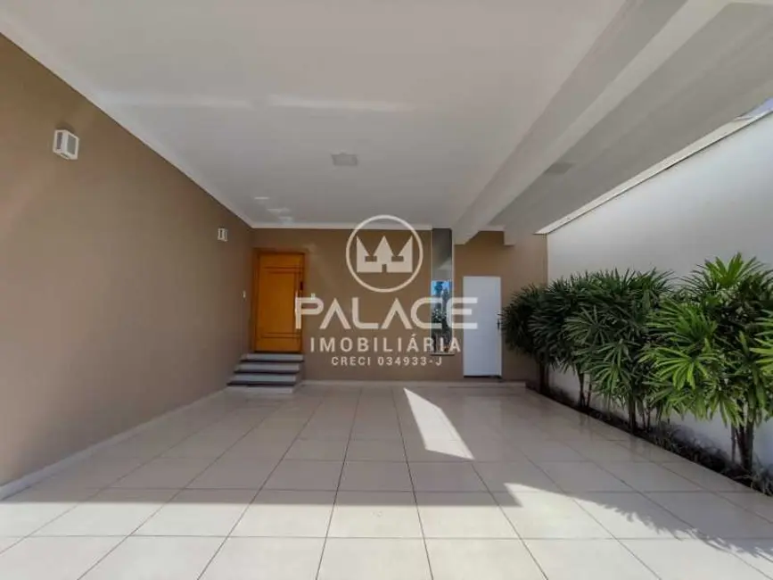 Casa de Condomínio com 3 quartos para alugar, 209m2 em Piracicaba - SP - imagem 2 Foto 2 de Casa de Condomínio com 3 quartos para alugar, 209m2 em Piracicaba - SP