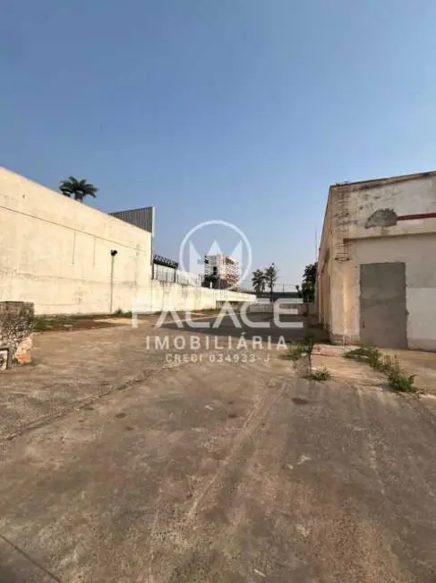 Foto 7 de Loja para alugar, 1127m2 em Piracicaba - SP