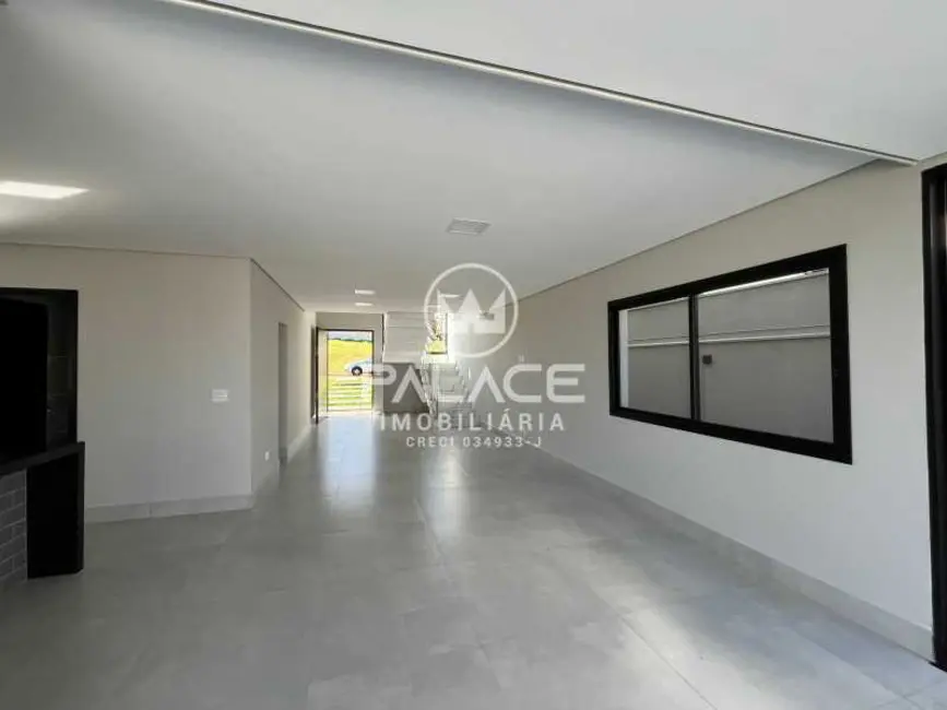 Casa de Condomínio com 3 quartos para alugar, 240m2 em Piracicaba - SP - imagem 3 Foto 3 de Casa de Condomínio com 3 quartos para alugar, 240m2 em Piracicaba - SP