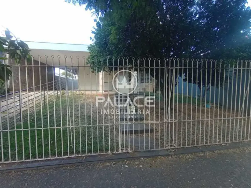 Foto 2 de Casa Comercial com 5 quartos para alugar, 311m2 em Piracicaba - SP