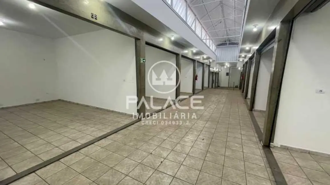 Loja à venda e para alugar, 444m2 em Piracicaba - SP - imagem 9 Foto 9 de Loja à venda e para alugar, 444m2 em Piracicaba - SP