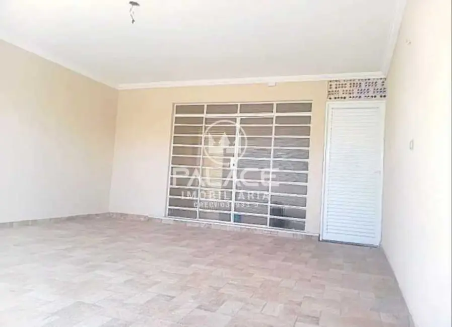 Foto 1 de Casa com 2 quartos à venda, 92m2 em Piracicaba - SP