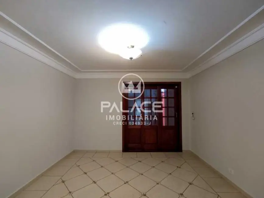 Casa com 3 quartos para alugar, 192m2 em Piracicaba - SP - imagem 6 Foto 6 de Casa com 3 quartos para alugar, 192m2 em Piracicaba - SP