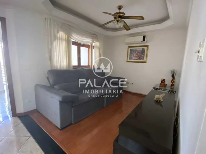 Foto 2 de Casa com 4 quartos à venda, 166m2 em Piracicaba - SP