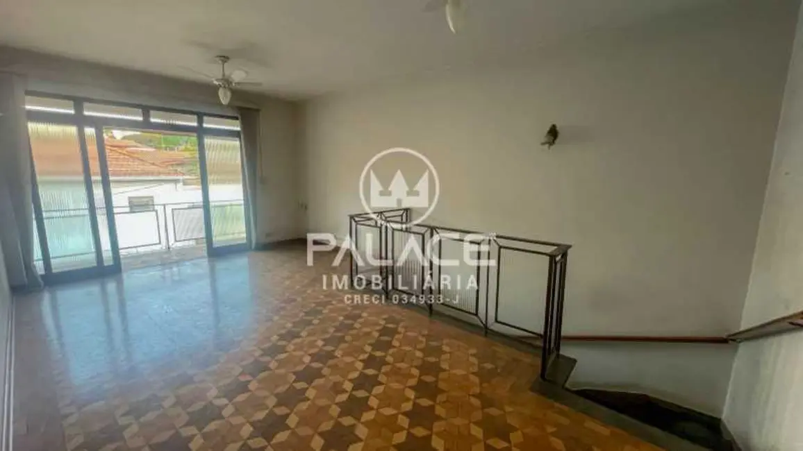 Foto 1 de Casa com 4 quartos para alugar, 253m2 em Piracicaba - SP