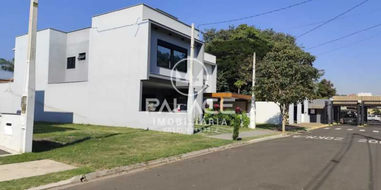 Foto 1 de Terreno / Lote à venda, 212m2 em Piracicaba - SP