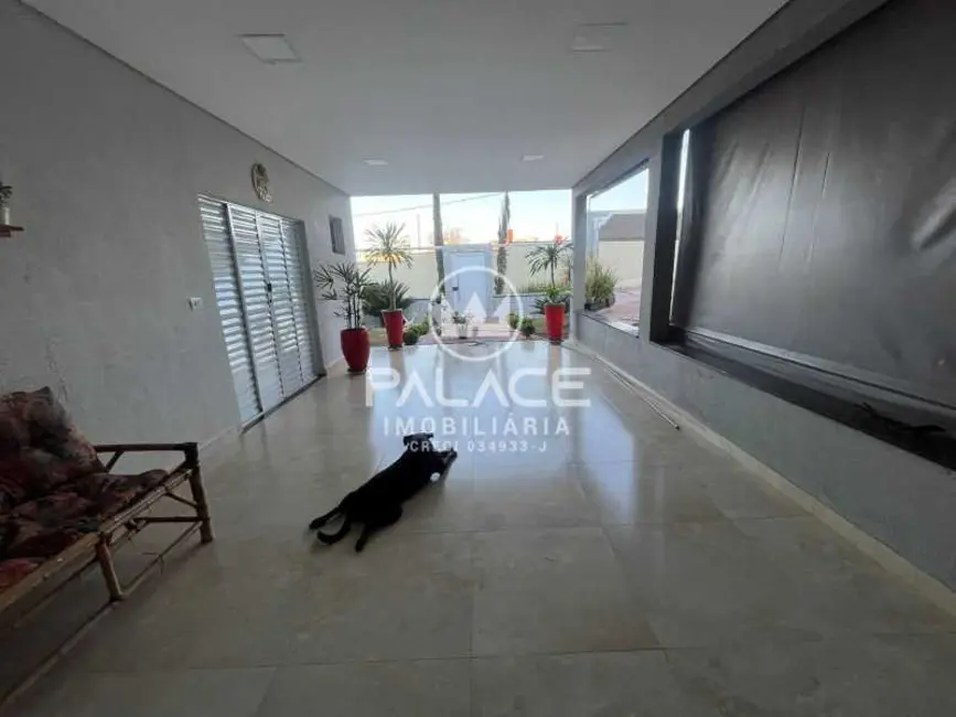 Casa com 3 quartos à venda e para alugar, 300m2 em Piracicaba - SP - imagem 3 Foto 3 de Casa com 3 quartos à venda e para alugar, 300m2 em Piracicaba - SP