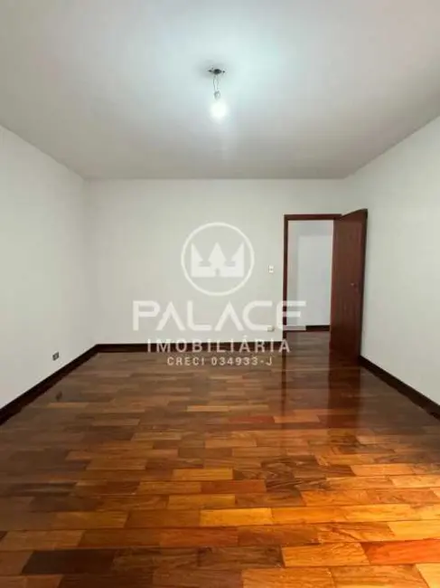 Casa com 3 quartos à venda, 256m2 em Piracicaba - SP - imagem 9 Foto 9 de Casa com 3 quartos à venda, 256m2 em Piracicaba - SP