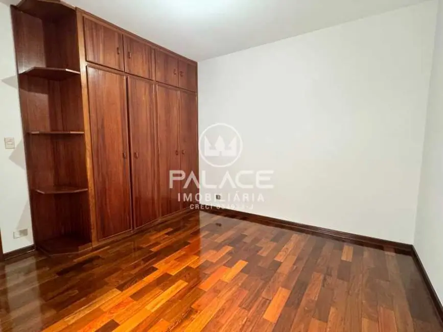 Casa com 3 quartos à venda, 256m2 em Piracicaba - SP - imagem 8 Foto 8 de Casa com 3 quartos à venda, 256m2 em Piracicaba - SP