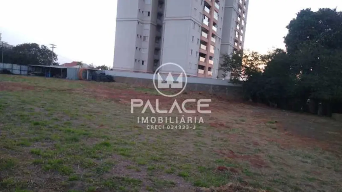 Foto 1 de Terreno / Lote à venda, 3180m2 em Piracicaba - SP
