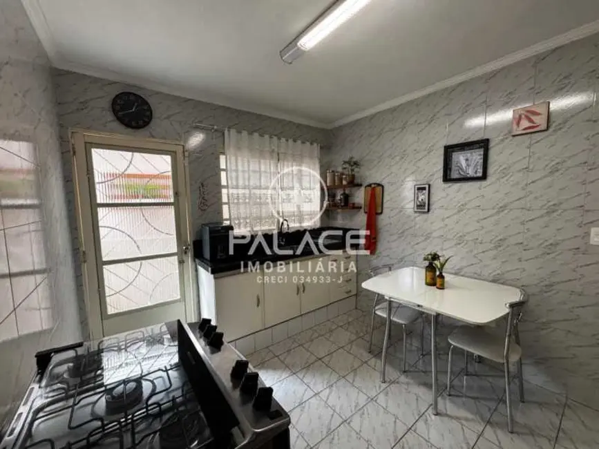 Casa com 2 quartos à venda, 115m2 em Piracicaba - SP - imagem 8 Foto 8 de Casa com 2 quartos à venda, 115m2 em Piracicaba - SP