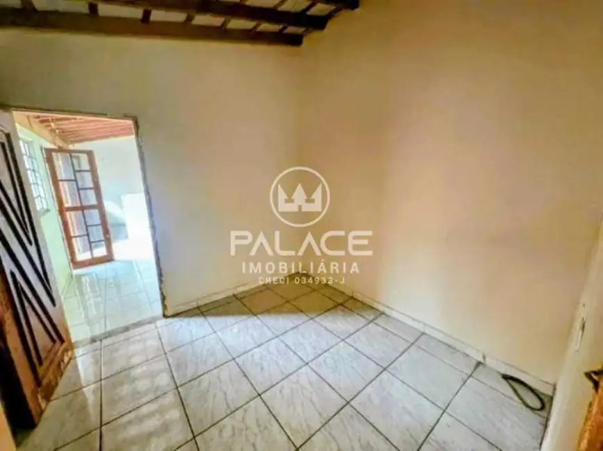 Foto 2 de Casa com 4 quartos para alugar, 180m2 em Piracicaba - SP