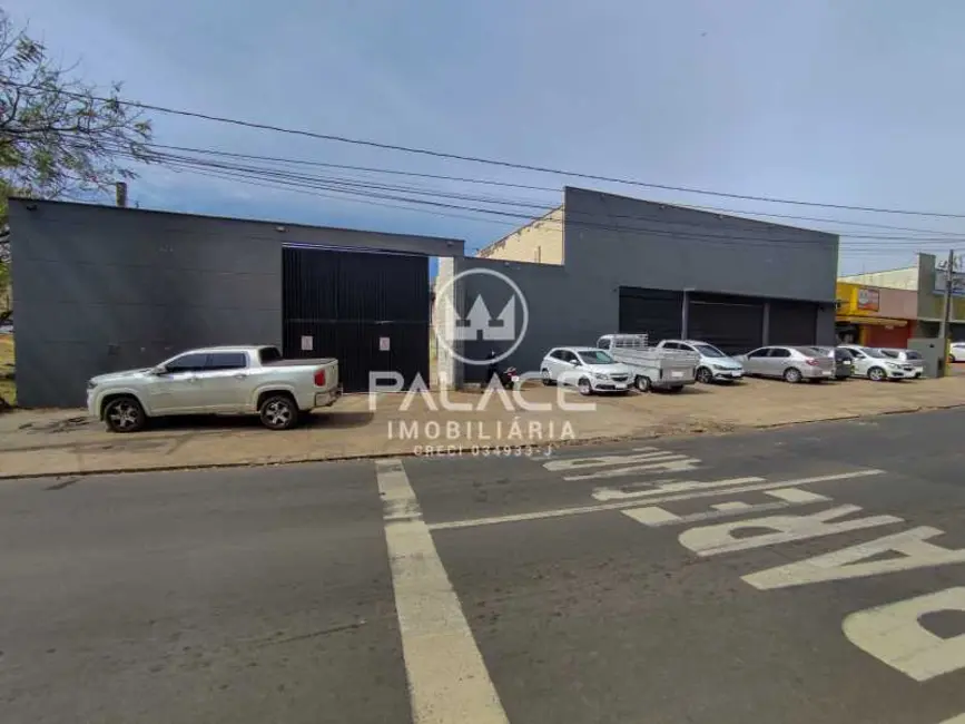 Foto 3 de Loja para alugar, 750m2 em Piracicaba - SP