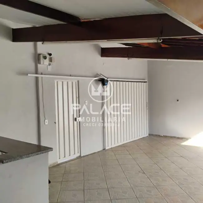 Foto 3 de Casa com 3 quartos para alugar, 130m2 em Piracicaba - SP