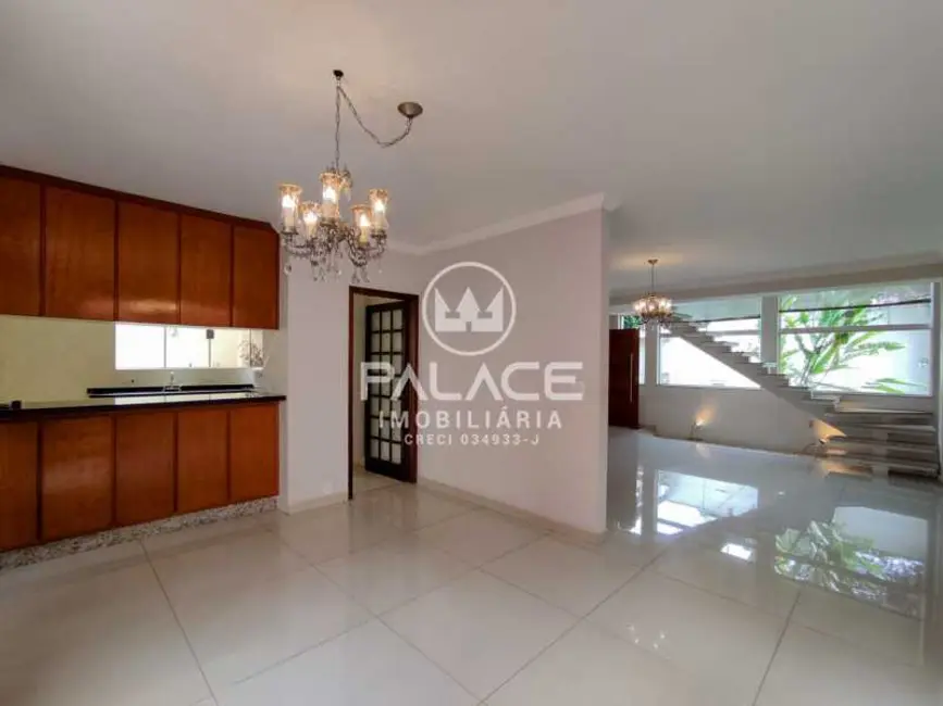 Foto 9 de Casa com 5 quartos para alugar, 227m2 em Piracicaba - SP