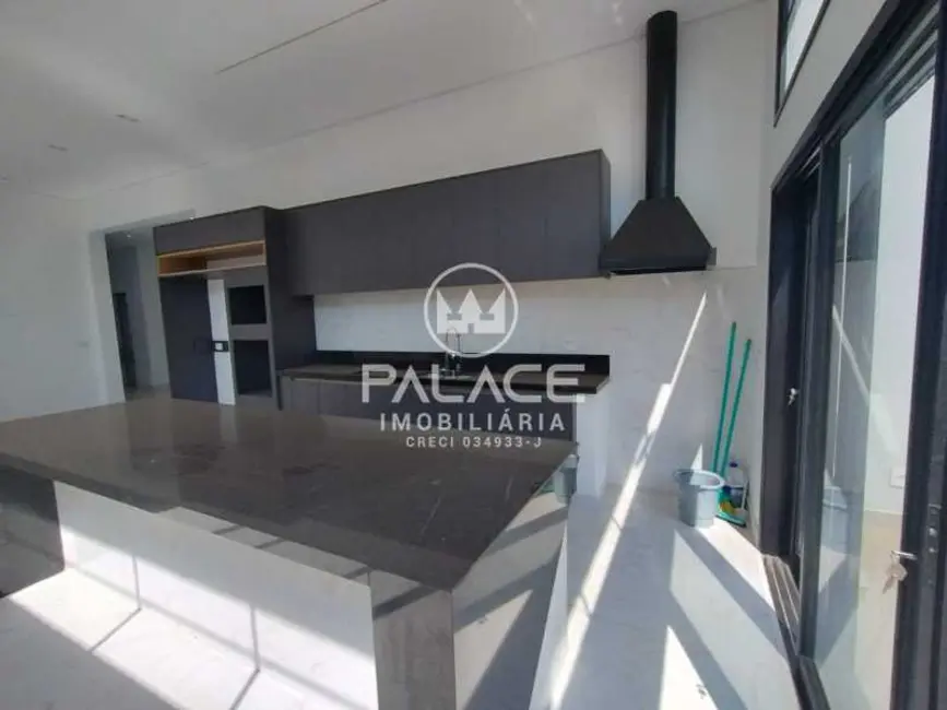 Casa de Condomínio com 4 quartos à venda, 238m2 em Piracicaba - SP - imagem 3 Foto 3 de Casa de Condomínio com 4 quartos à venda, 238m2 em Piracicaba - SP