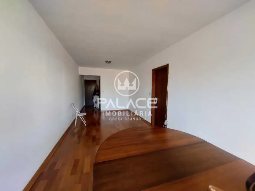 Foto 2 de Apartamento com 3 quartos para alugar, 130m2 em Piracicaba - SP