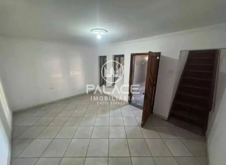 Foto 4 de Casa com 2 quartos para alugar, 123m2 em Piracicaba - SP