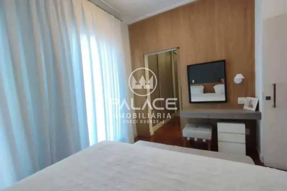 Casa de Condomínio com 3 quartos à venda, 222m2 em Piracicaba - SP - imagem 3 Foto 3 de Casa de Condomínio com 3 quartos à venda, 222m2 em Piracicaba - SP