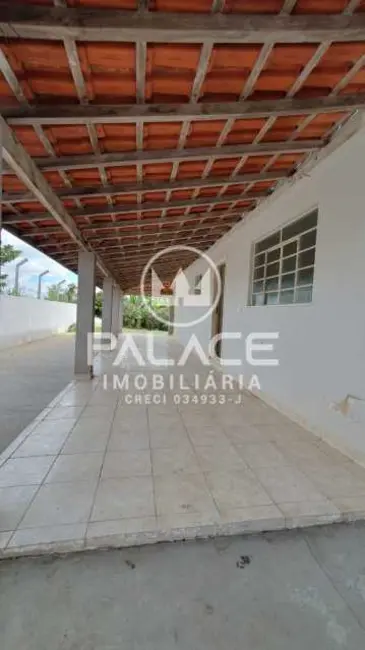 Foto 2 de Sítio / Rancho com 3 quartos à venda, 160m2 em Tiete - SP