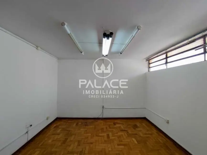 Foto 4 de Casa Comercial com 3 quartos para alugar, 162m2 em Piracicaba - SP