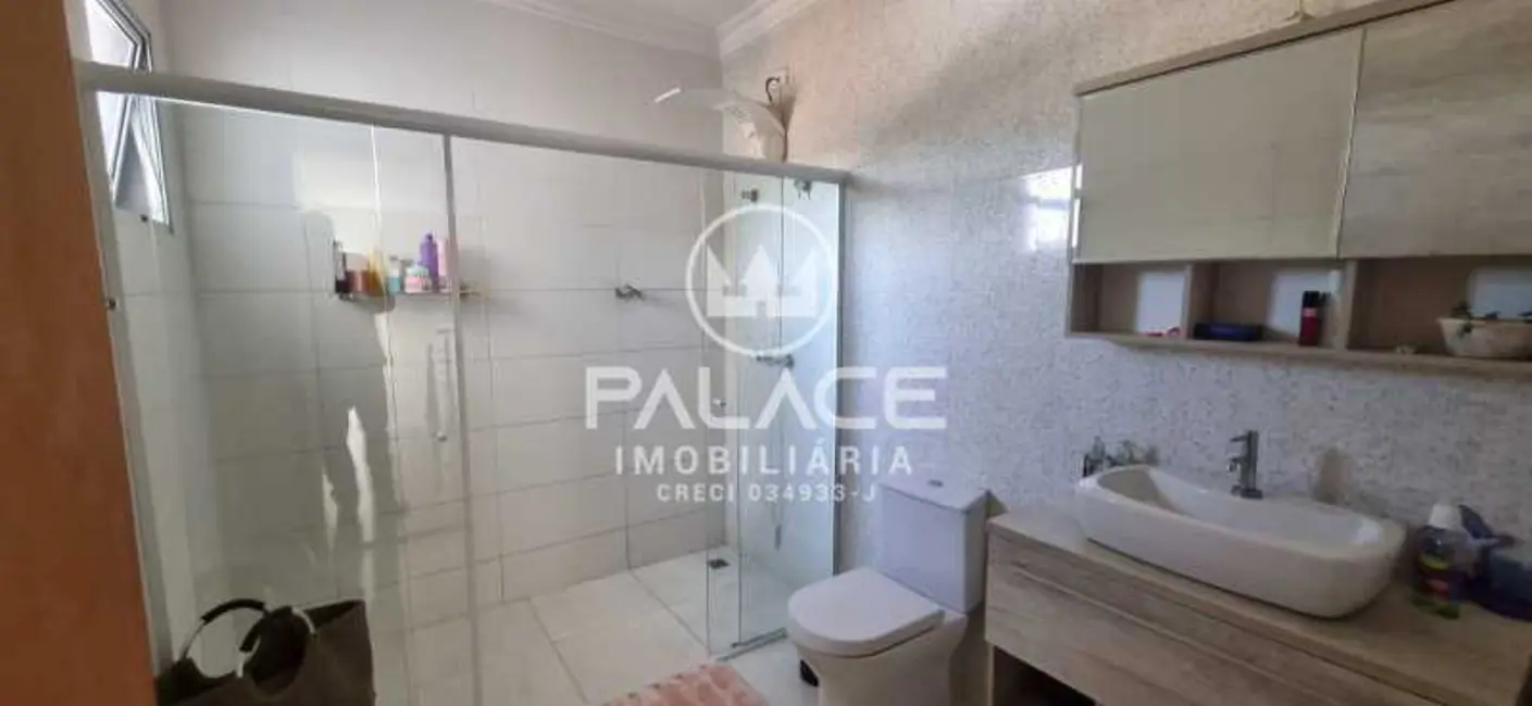 Foto 6 de Casa com 3 quartos à venda, 241m2 em Piracicaba - SP