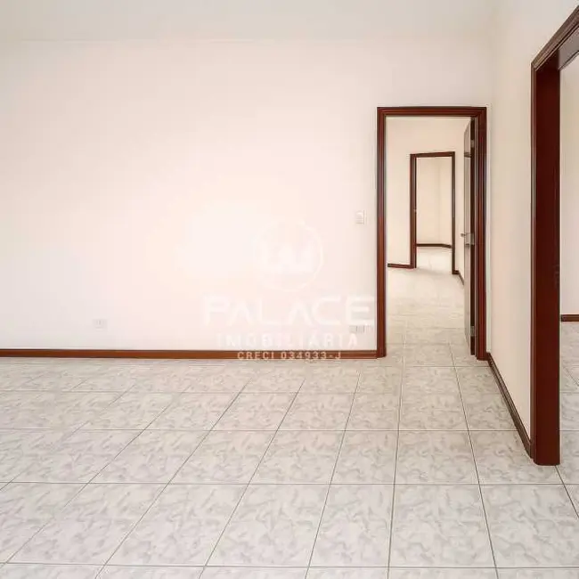 Casa com 3 quartos para alugar, 140m2 em Piracicaba - SP - imagem 5 Foto 5 de Casa com 3 quartos para alugar, 140m2 em Piracicaba - SP