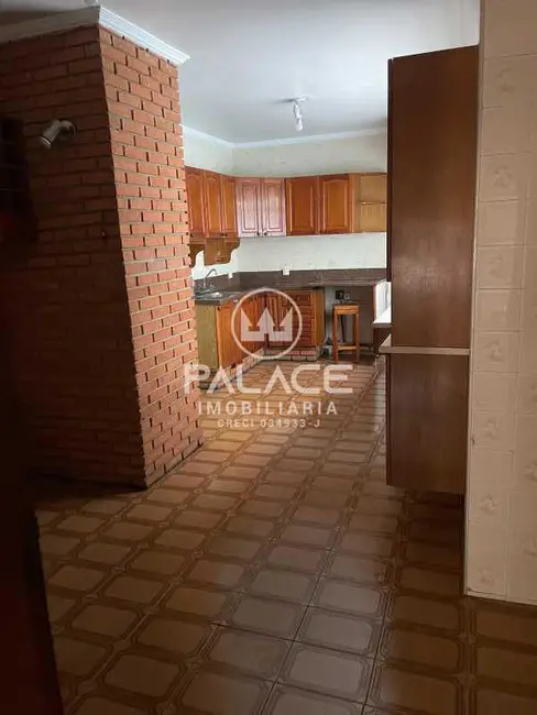 Foto 9 de Casa com 3 quartos à venda, 215m2 em Piracicaba - SP