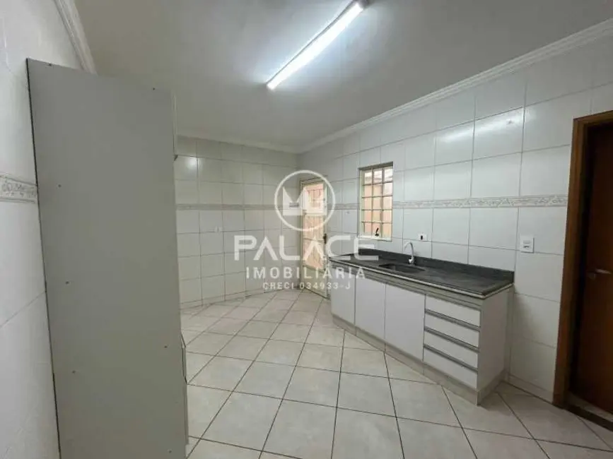Foto 8 de Casa com 3 quartos para alugar, 82m2 em Piracicaba - SP