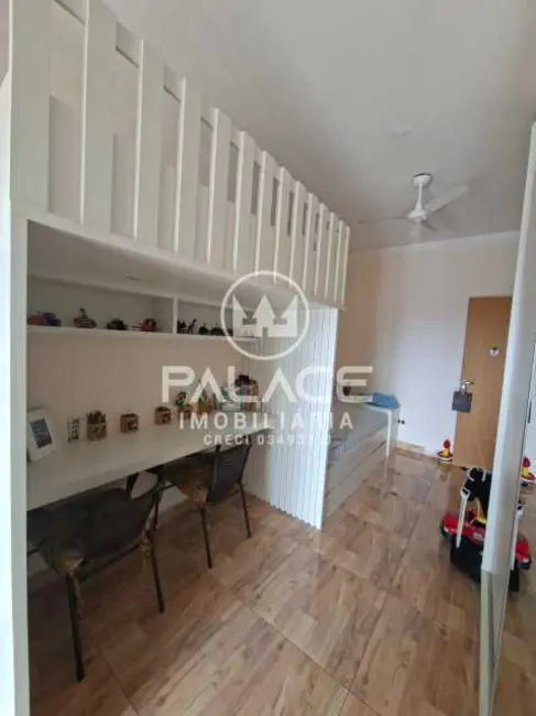 Casa com 3 quartos à venda, 240m2 em Piracicaba - SP - imagem 5 Foto 5 de Casa com 3 quartos à venda, 240m2 em Piracicaba - SP