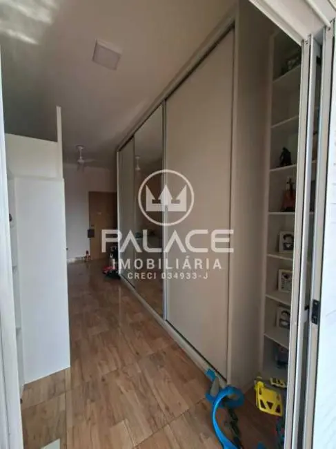 Casa com 3 quartos à venda, 240m2 em Piracicaba - SP - imagem 4 Foto 4 de Casa com 3 quartos à venda, 240m2 em Piracicaba - SP