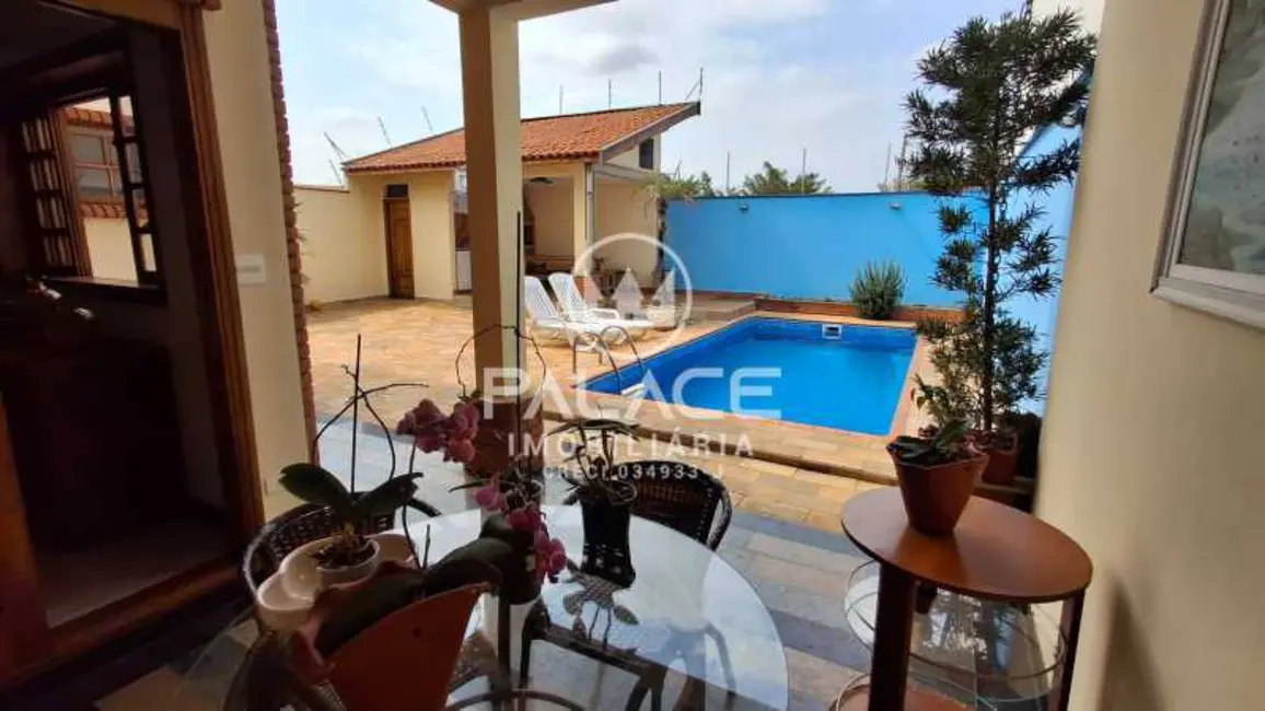 Casa com 4 quartos à venda, 263m2 em Piracicaba - SP - imagem 5 Foto 5 de Casa com 4 quartos à venda, 263m2 em Piracicaba - SP