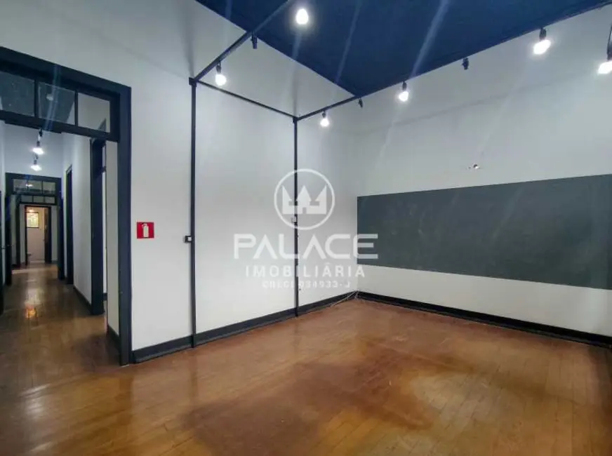 Foto 6 de Casa à venda e para alugar, 235m2 em Piracicaba - SP