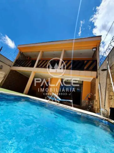 Casa com 3 quartos à venda, 236m2 em Piracicaba - SP - imagem 1 Foto 1 de Casa com 3 quartos à venda, 236m2 em Piracicaba - SP